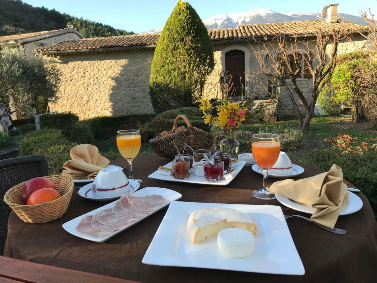 La Clue/ Le Jas Du Ventoux Hotell Plaisians Eksteriør bilde