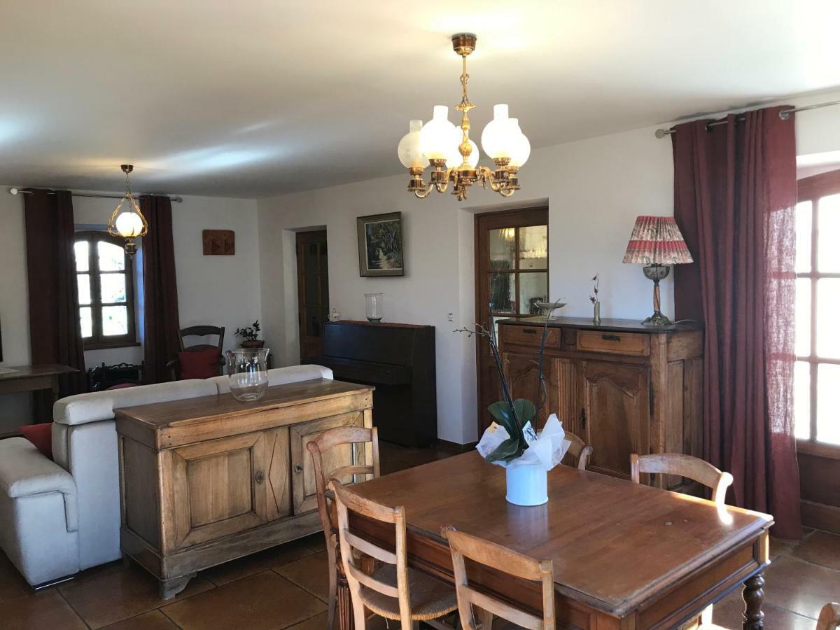 La Clue/ Le Jas Du Ventoux Hotell Plaisians Eksteriør bilde